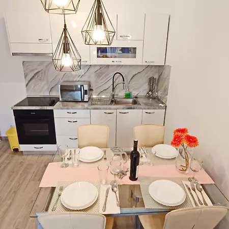 Two Sisters Apartament